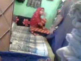 Suaugę ištvirkęs pakistanietiškas pora naudojasi trumpas musulmonas suaugusieji klipas sesija