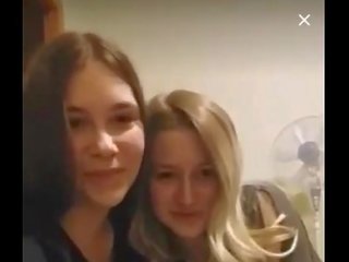 [periscope] 烏克蘭語 青少年 女孩 實踐 caressing